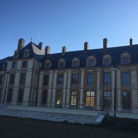 Exceptionnel Château près de Paris Abondant Esterno foto